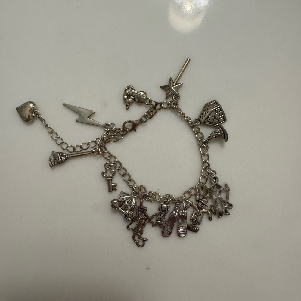 WIZARD OF OZ Charm Bracelet